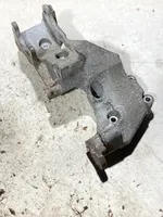 Hyundai Santa Fe Supporto del generatore/alternatore 