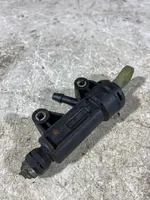 BMW 3 E46 Główny cylinder sprzęgła 21526758822