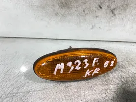 Mazda 323 F Seitenblinker 