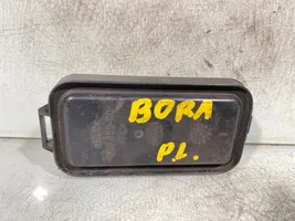 Volkswagen Bora Guardapolvo de faro delantero/faro principal 96359600