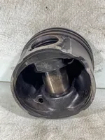 Opel Astra H Piston P885