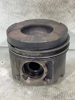 Opel Astra H Piston P885