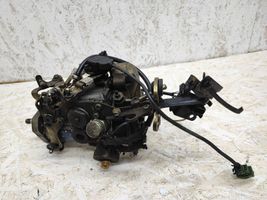 Mitsubishi Carisma Polttoaineen ruiskutuksen suurpainepumppu R8448B261B