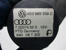 Audi A8 S8 D3 4E Altra parte del motore 4E0965559D702074