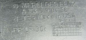 Mercedes-Benz GL X164 Couvercle de plateau inférieur A1646190438