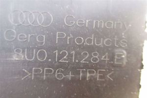 Audi RSQ3 Oro nukreipėjas/ kanalas interkūlerio radiatoriaus 8U0121284E