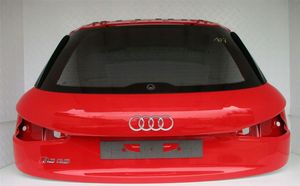 Audi RSQ3 Couvercle de coffre 