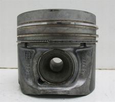 Mercedes-Benz ML W164 Piston 0830923+