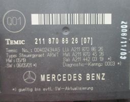 Mercedes-Benz E W124 Sterownik / Moduł elektrycznej klapy tylnej / bagażnika 2118708626