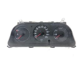 Toyota Corolla E100 Compteur de vitesse tableau de bord 831001E810