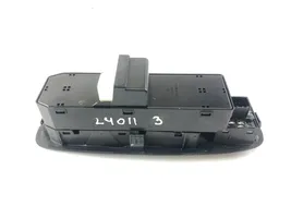 Hyundai Accent Electric window control switch 93570-25000