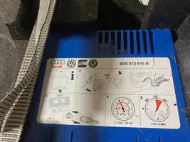 Volkswagen Golf V Instrumentu komplekts 1K0011031D