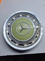 Mercedes-Benz W123 R 14 riteņa dekoratīvais disks (-i) 