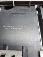 Ford Galaxy Uchwyt na kubek deski rozdzielczej 7M5858602
