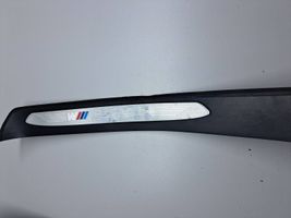 BMW 5 E60 E61 Garniture de marche-pieds arrière 7897246