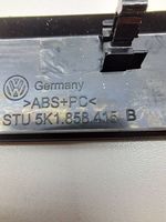 Volkswagen Golf VI Kojelaudan hansikaslokeron lista 5K1858415B