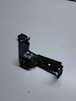 Audi A4 S4 B8 8K Soporte de montaje del parachoques trasero 8K5807889A