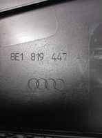 Audi A4 S4 B7 8E 8H Garniture d'essuie-glace 8E1819447A