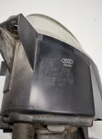 Audi A4 S4 B7 8E 8H Światło przeciwmgłowe przednie 8E0941700C