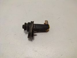 Audi A4 S4 B5 8D Aizmugurē durvju atvēršanas / aizvēršanas sensors 8D0947561B