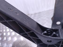 Opel Astra H Clutch pedal 13178258