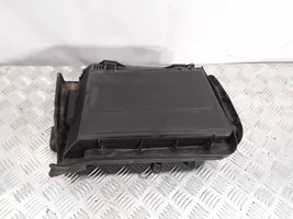 BMW 5 E39 Boîtier de filtre à air 64318379624