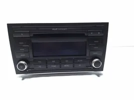 Audi A4 S4 B7 8E 8H Panel / Radioodtwarzacz CD/DVD/GPS 8E0035186AK