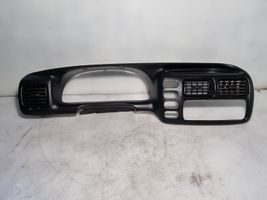 Suzuki Grand Vitara I Kojelaudan kehys 7331165D10