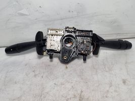 Renault Master II Interruptor/palanca de limpiador de luz de giro V7700354626