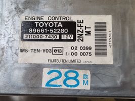 Toyota Yaris Verso Moottorin ohjainlaite/moduuli 8966152280