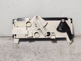 Renault Clio I Climate control unit 9041701917