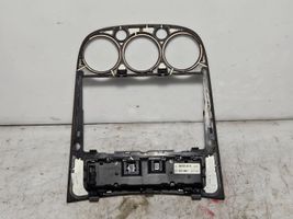 Mercedes-Benz A W168 Interrupteur / bouton multifonctionnel 1688203610