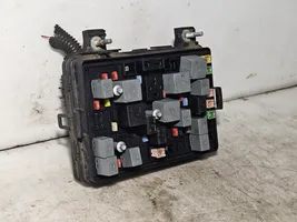 Chevrolet HHR Fuse box set 15877657