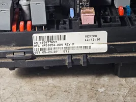 Chevrolet HHR Fuse box set 15877657