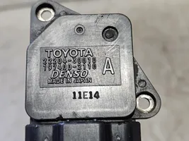 Toyota Yaris Verso Przepływomierz masowy powietrza MAF 2220430010