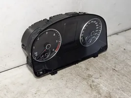 Volkswagen Touran II Speedometer (instrument cluster) 1T0920865A