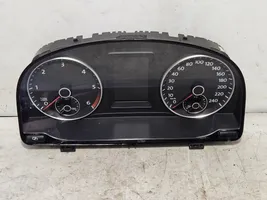 Volkswagen Touran II Speedometer (instrument cluster) 1T0920865A
