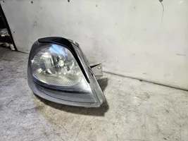 Renault Trafic II (X83) Lampa przednia 7700311372