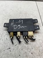 Audi A4 S4 B6 8E 8H Interjero komforto antena 