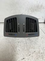 BMW 7 E65 E66 Aizmugurējā gaisa - ventilācijas reste 7002395