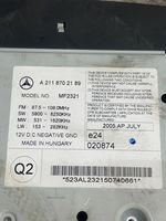 Mercedes-Benz E W211 Unità principale autoradio/CD/DVD/GPS A2118702189