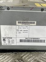 Skoda Octavia Mk2 (1Z) Unità principale autoradio/CD/DVD/GPS IZ0035161B