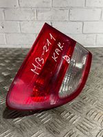 Mercedes-Benz E W212 Luci posteriori del portellone del bagagliaio A2118201364