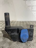 Audi A4 S4 B8 8K Tubo riempimento della vaschetta del liquido lavavetri 8T2955463B