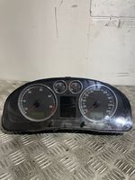 Volkswagen PASSAT B5.5 Geschwindigkeitsmesser Cockpit 3B0920847E