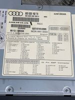 Audi A4 S4 B7 8E 8H Радио/ проигрыватель CD/DVD / навигация 8E0035192T