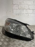 Mercedes-Benz C W204 Lampa przednia A2049065403