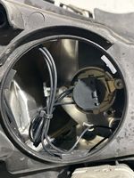 Mercedes-Benz E C207 W207 Lampa przednia A2078203161