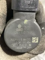 Audi A6 S6 C6 4F Distributore del carburante agli iniettori 057130764F