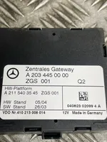 Mercedes-Benz C W203 Module de passerelle A2034450000